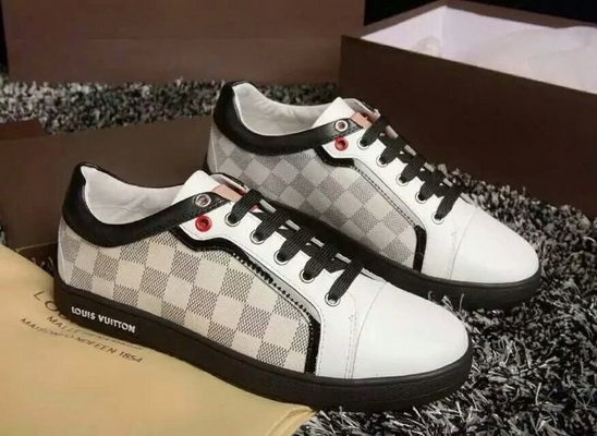 LV Fashion Casual Shoes Men--050